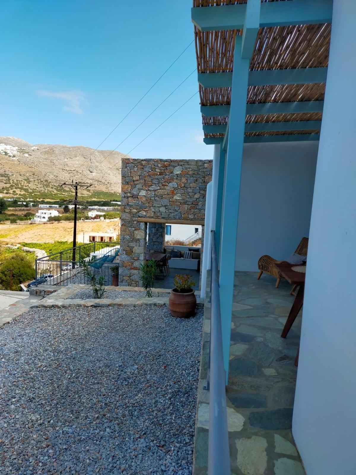 Elegant Houses, 6 * Amorgos