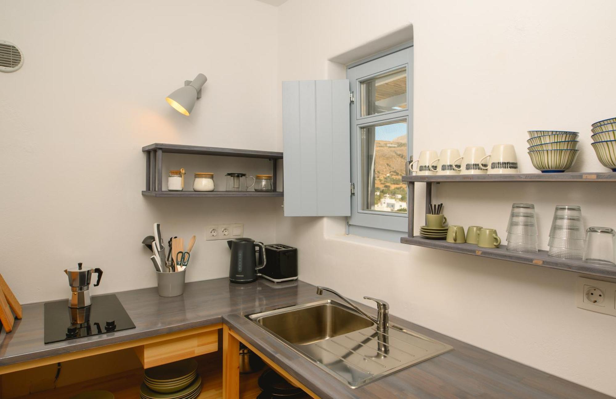 Elegant Houses, 6 Villa Amorgos